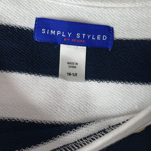 SIMPLY STYLED SWETER - Picture 6 of 6